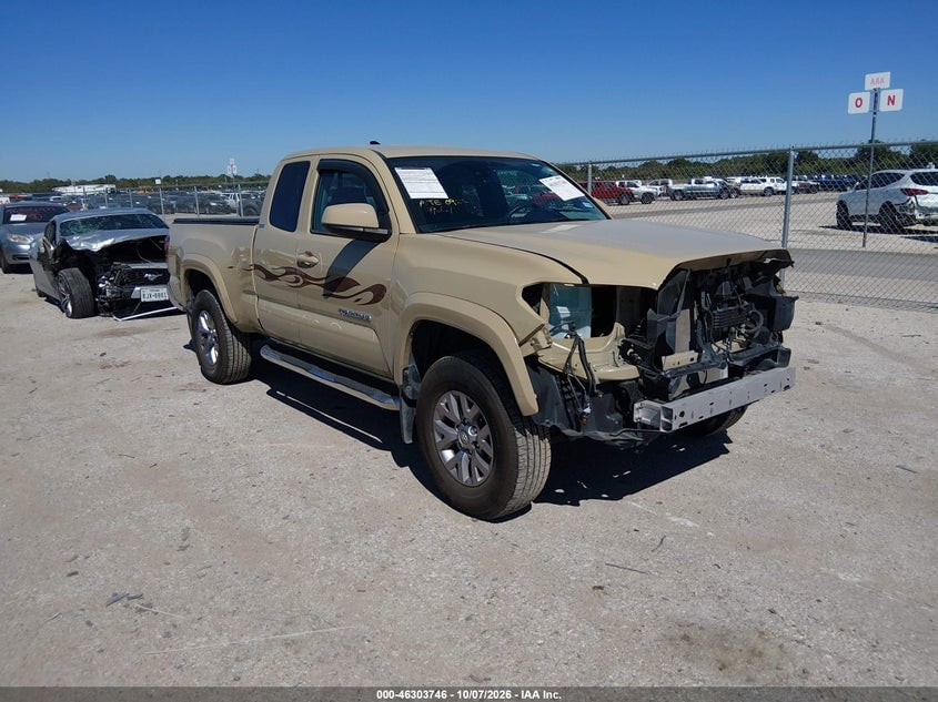 2018 TOYOTA TACOMA SR5 | 5TFRZ5CN4JX064231 | UPCARS