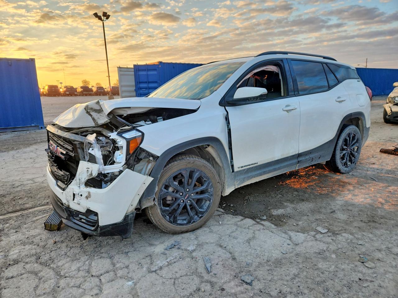 2022 GMC TERRAIN SLT | 3GKALVEV3NL252806 | UPCARS