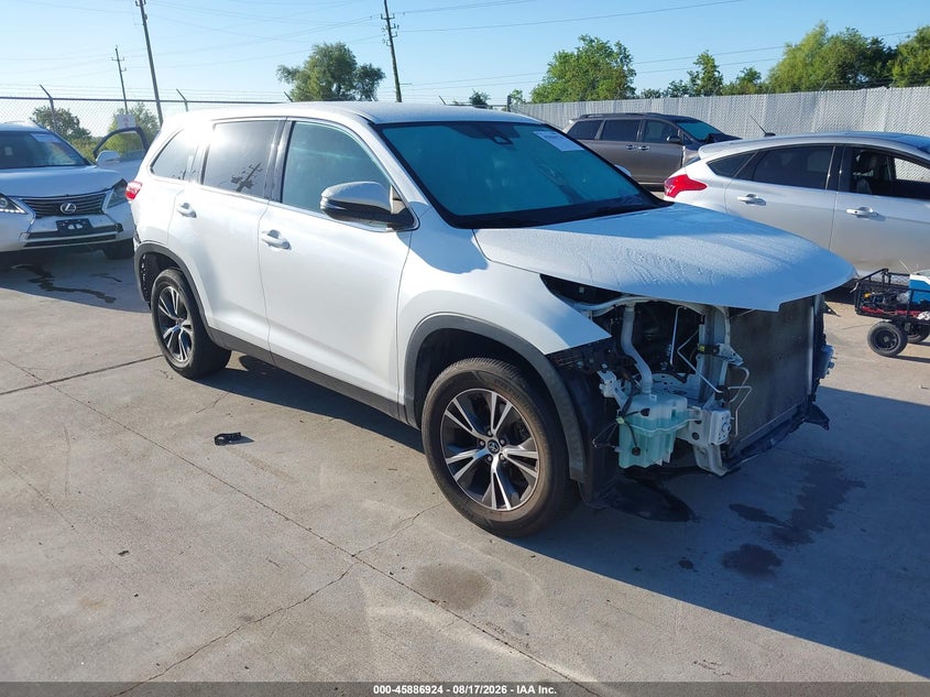 2019 TOYOTA HIGHLANDER LE | 5TDZARFH1KS049309 | UPCARS