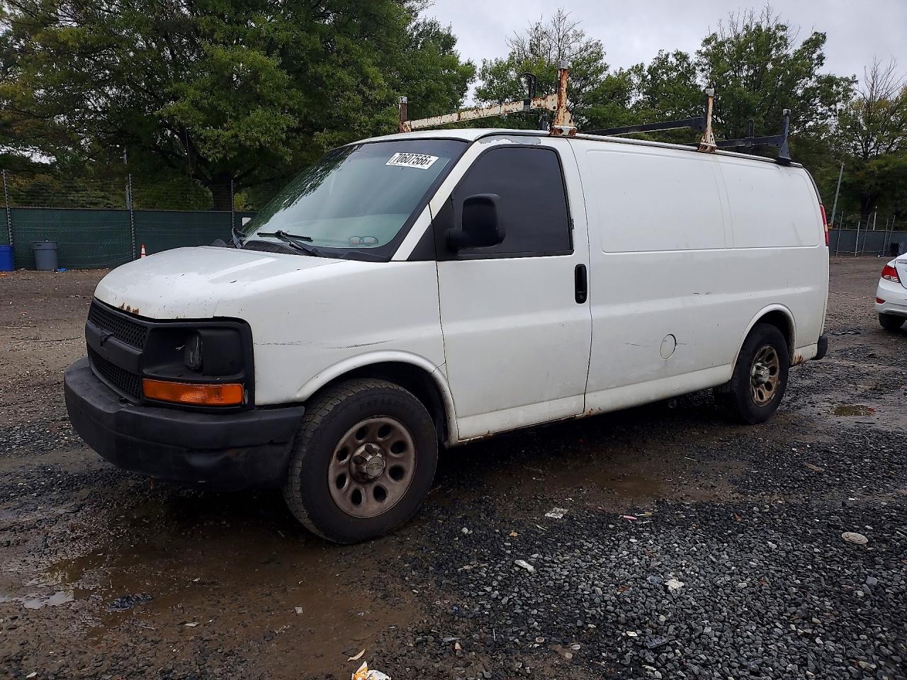 2024 CHEVROLET EXPRESS | 1GCFG15X691127215 | UPCARS