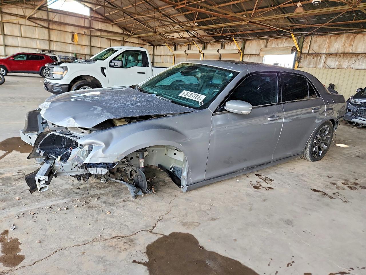 2018 CHRYSLER 300 S | 2C3CCABG2JH223288 | UPCARS