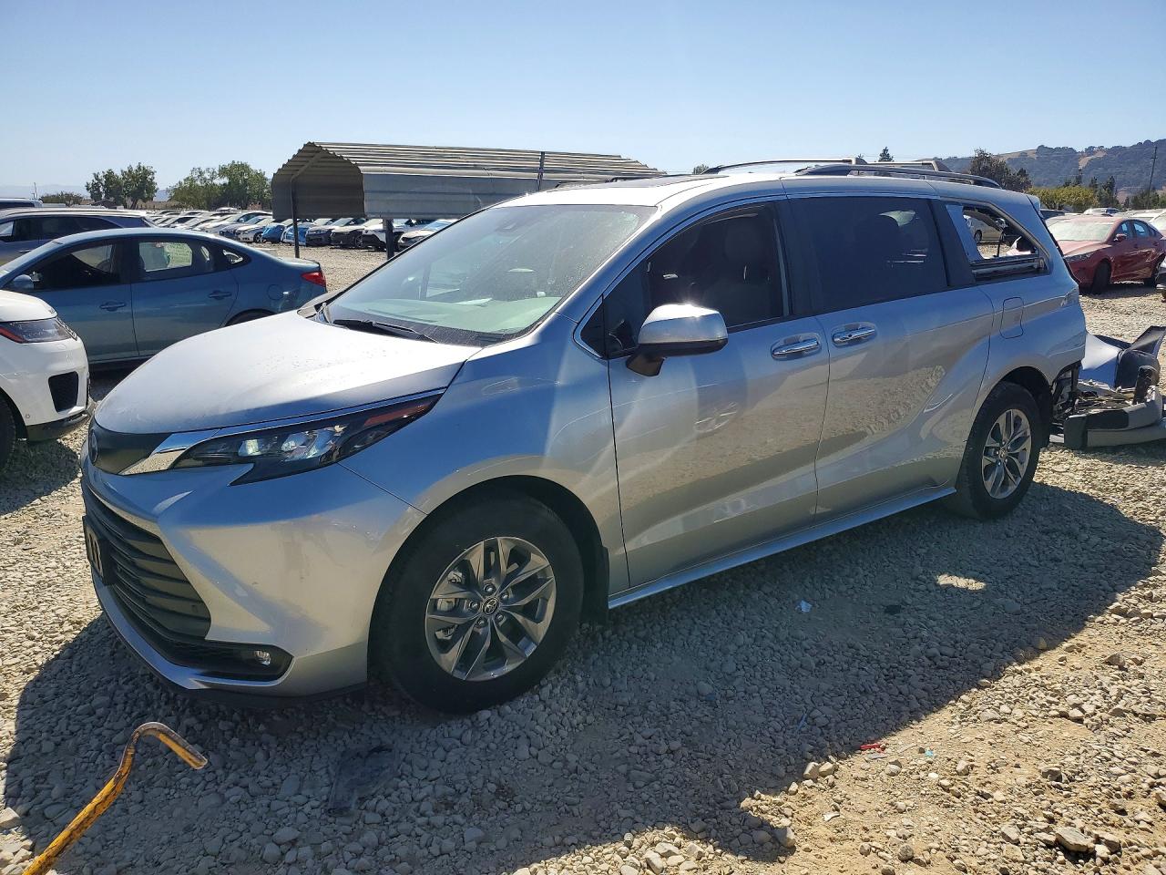 2025 TOYOTA SIENNA XLE 7-PASSENGER | 5TDYSKFCXSS190660 | UPCARS