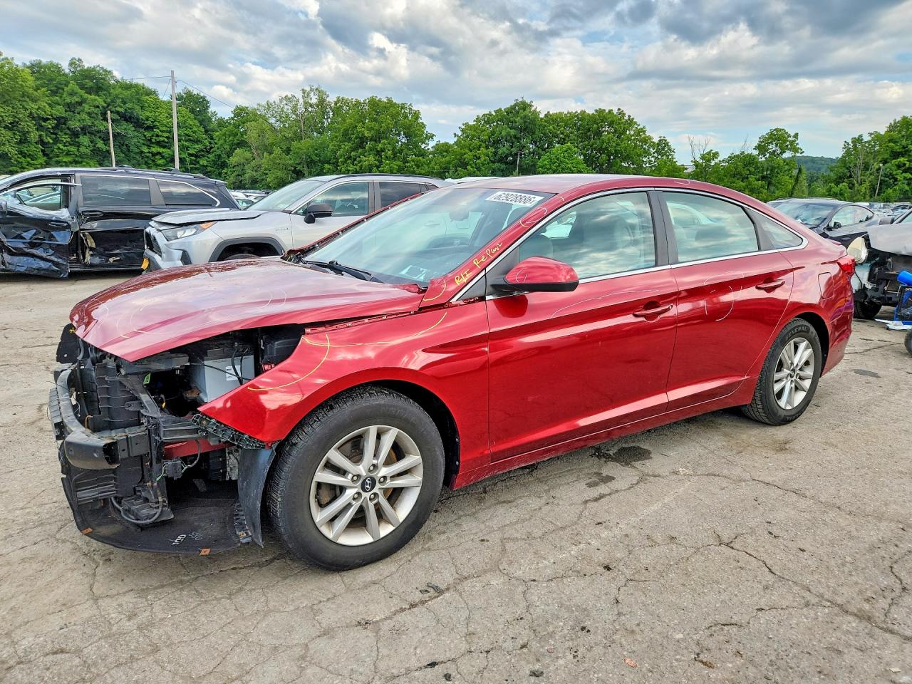 2016 HYUNDAI SONATA SE | 5NPE24AF2GH301571 | UPCARS
