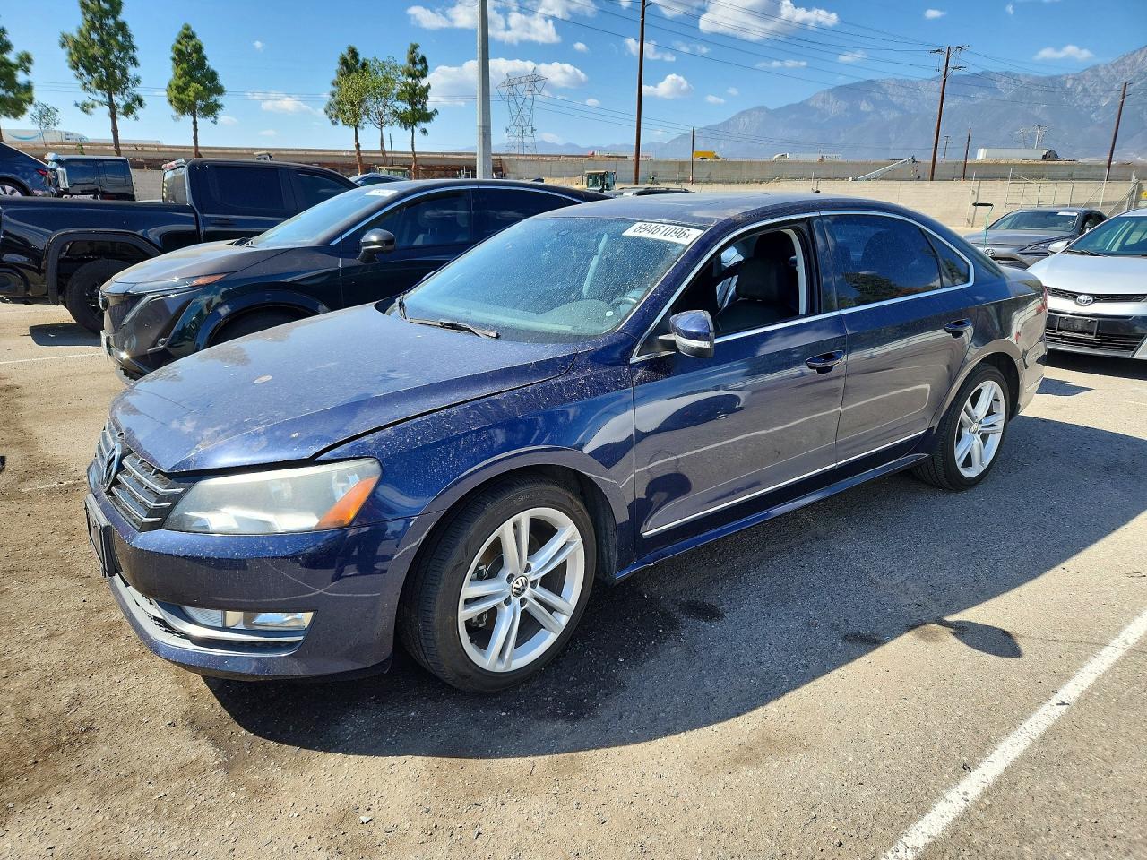 2013 VOLKSWAGEN PASSAT SEL | 1VWCN7A30DC033601 | UPCARS