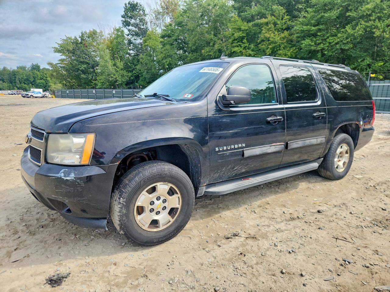 2011 CHEVROLET SUBURBAN C1500 LS | 1GNSCHE02BR219958 | UPCARS
