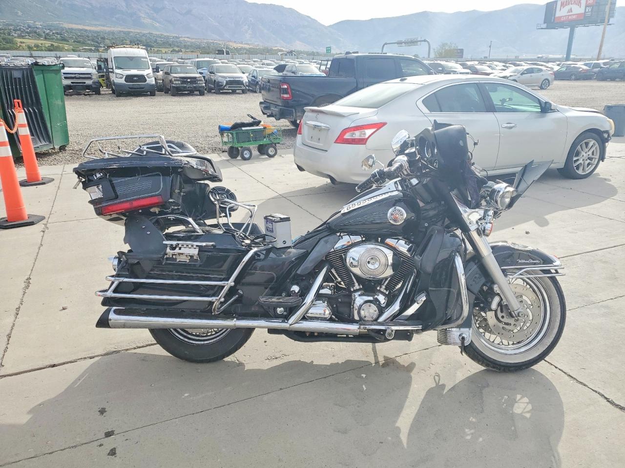 2004 HARLEY-DAVIDSON FL | 1HD1FCW164Y630793 | UPCARS