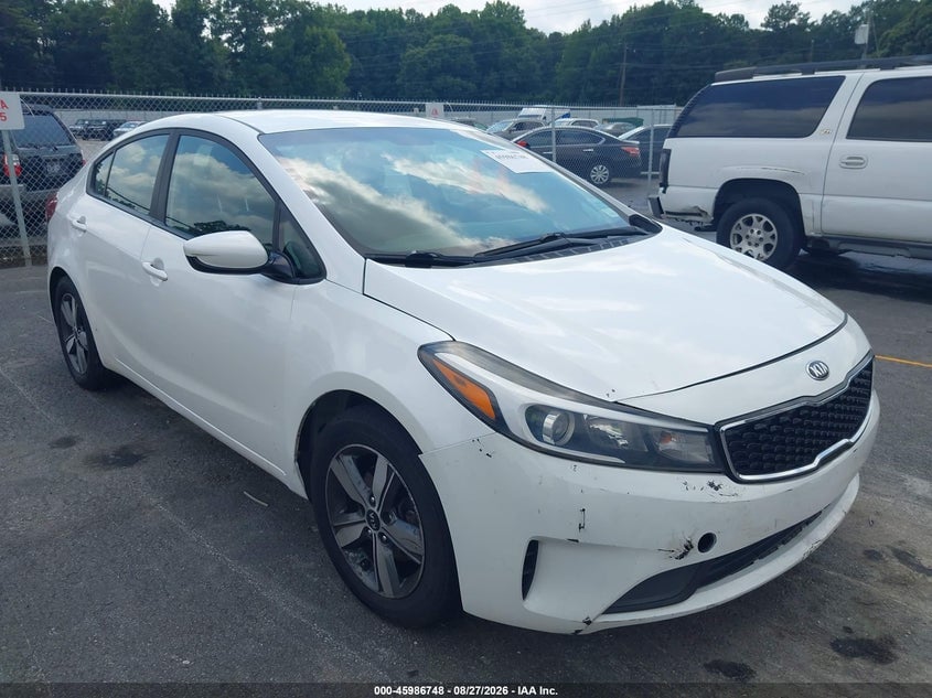 2018 KIA FORTE LX | 3KPFL4A75JE178936 | UPCARS