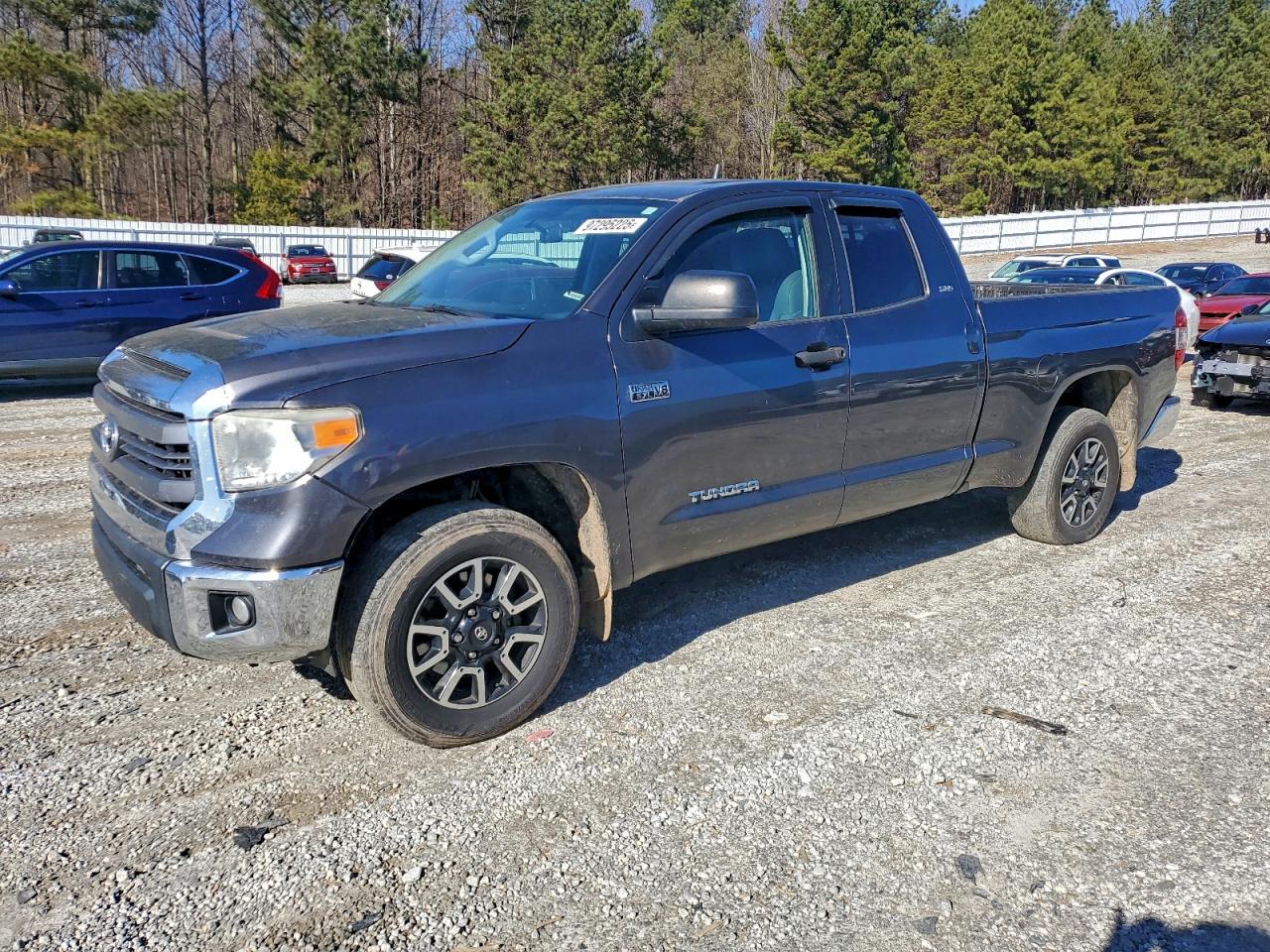 2015 TOYOTA TUNDRA DOUBLE CAB SR | 5TFUY5F17FX427814 | UPCARS