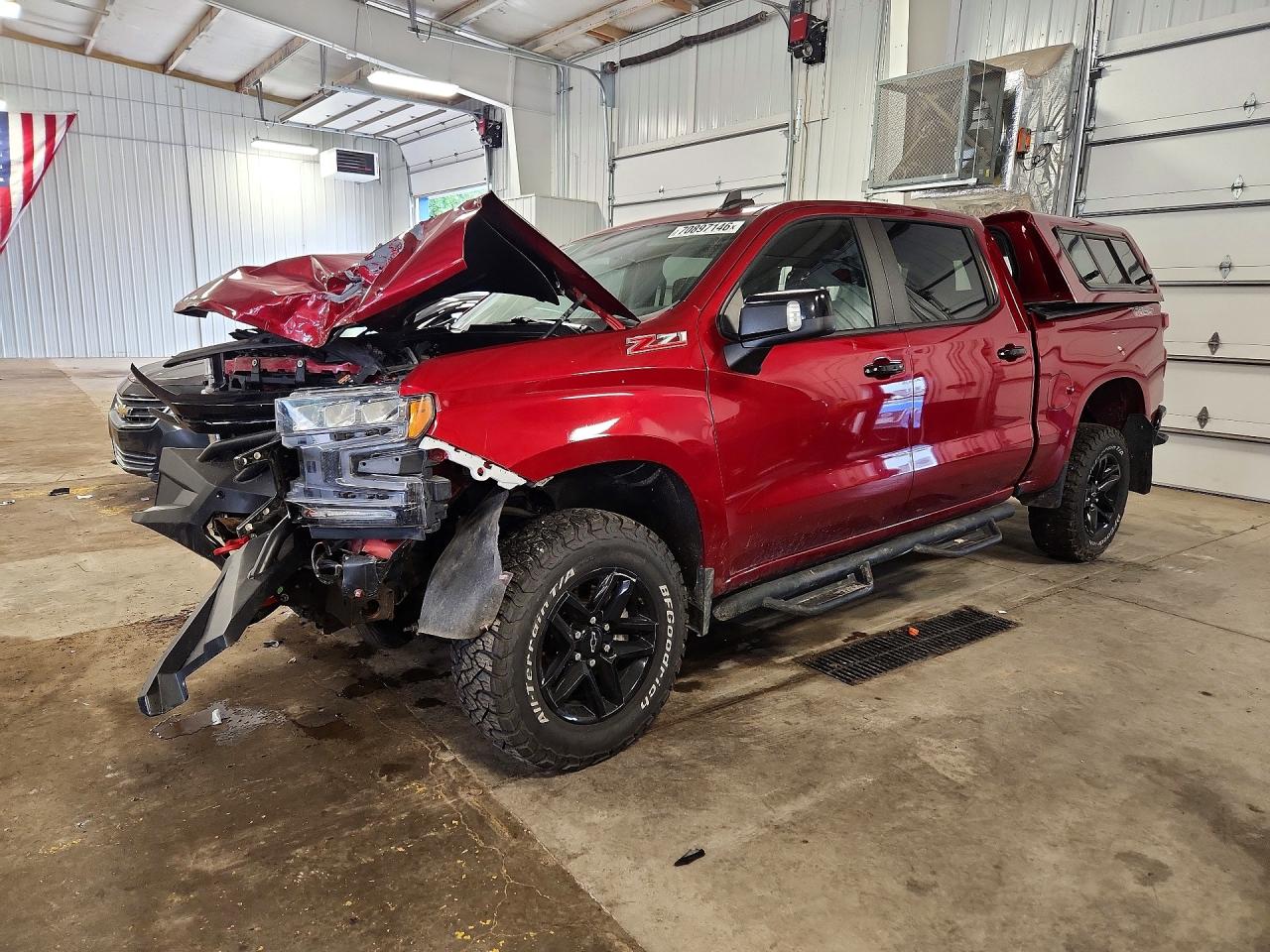 2021 CHEVROLET SILVERADO K1500 LT TRAIL BOSS | 1GCPYFED0MZ147264 | UPCARS