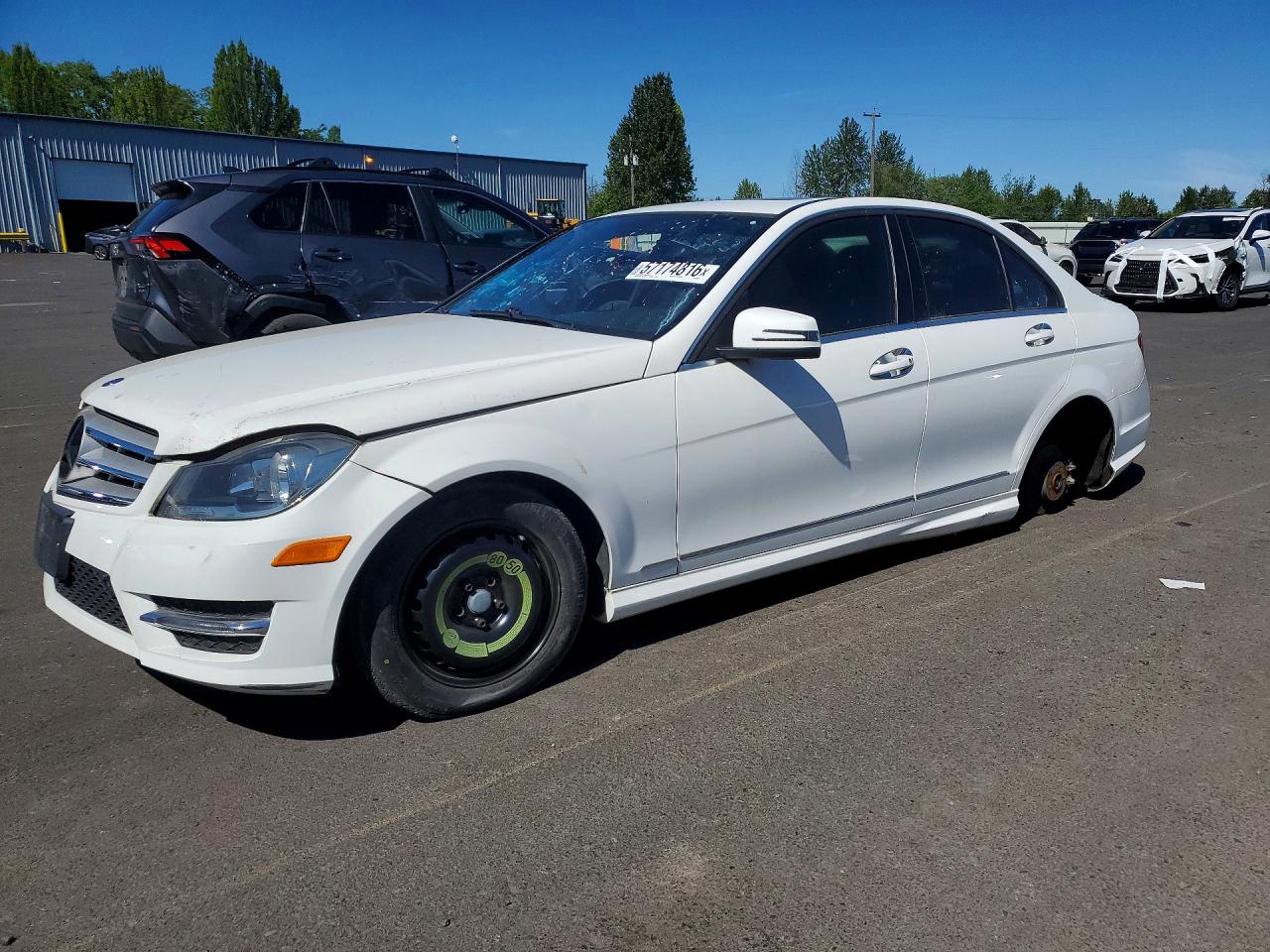 2013 MERCEDES-BENZ C-CLASS 250 | WDDGF4HB8DA800707 | UPCARS