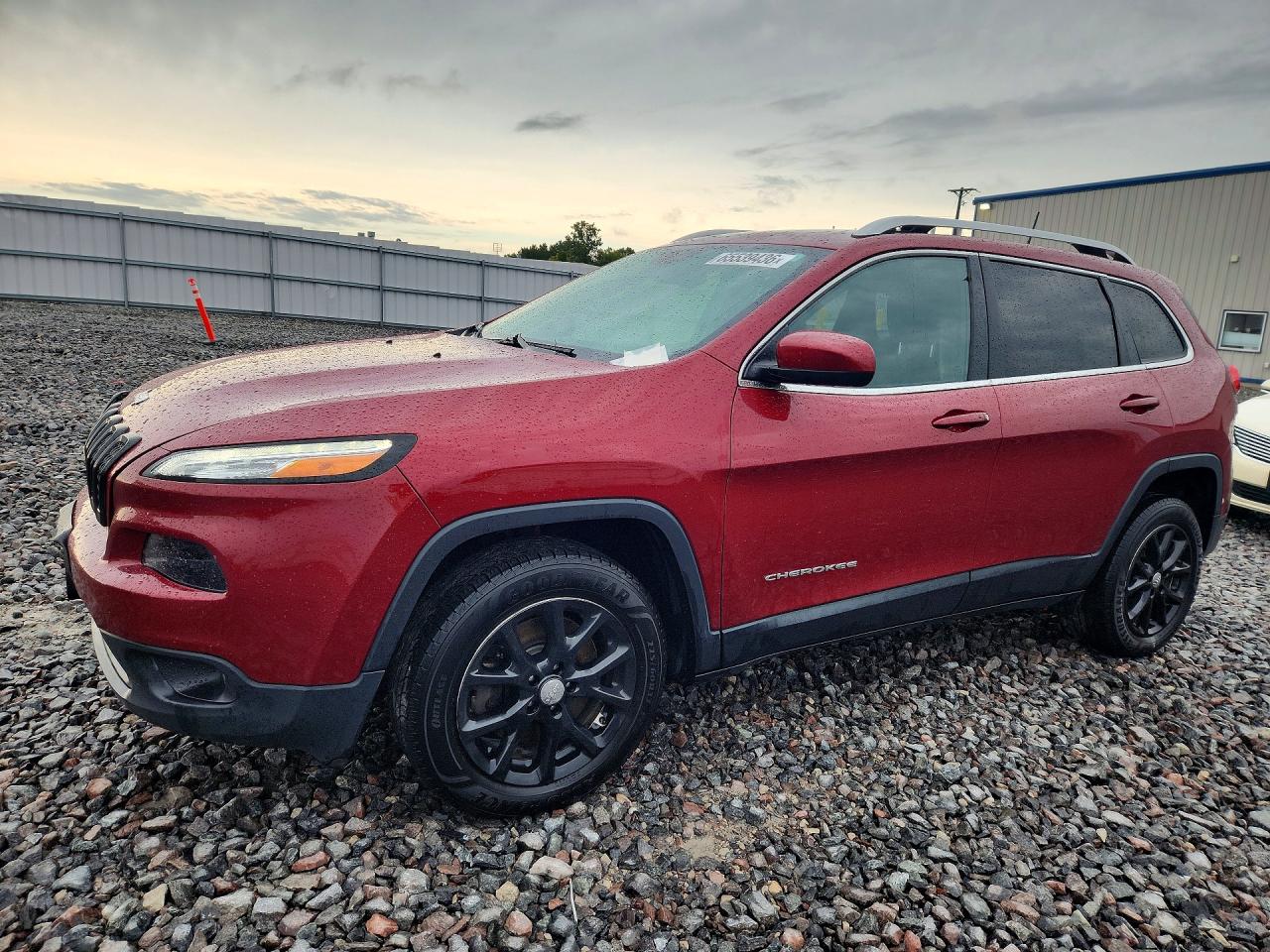 2017 JEEP CHEROKEE LATITUDE | 1C4PJLCS1HW596495 | UPCARS