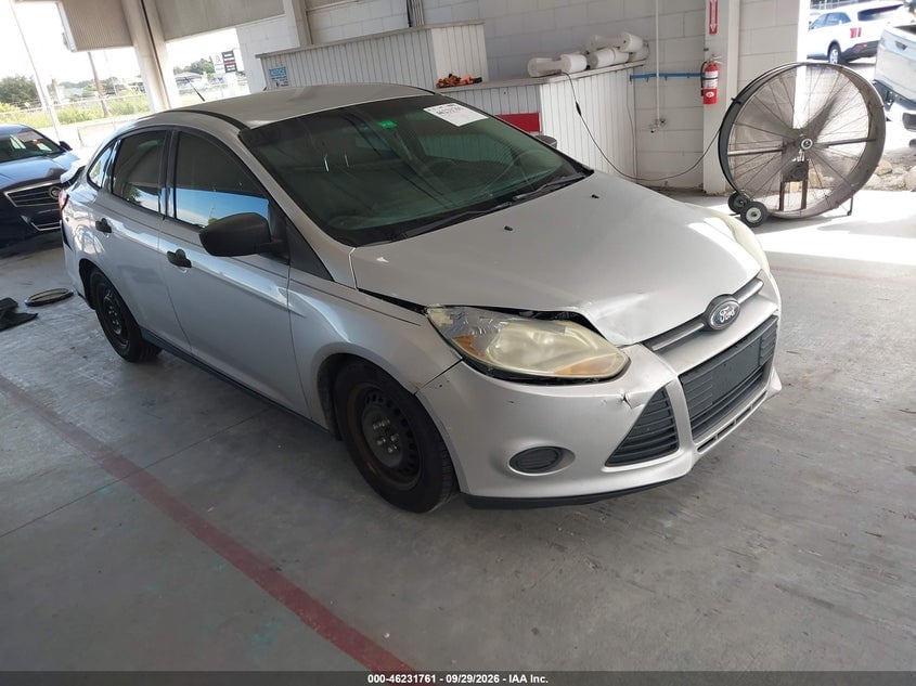 2012 FORD FOCU S | 1FAHP3E29CL277054 | UPCARS
