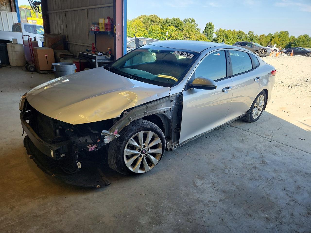 2018 KIA OPTIMA LX | 5XXGT4L38JG256163 | UPCARS
