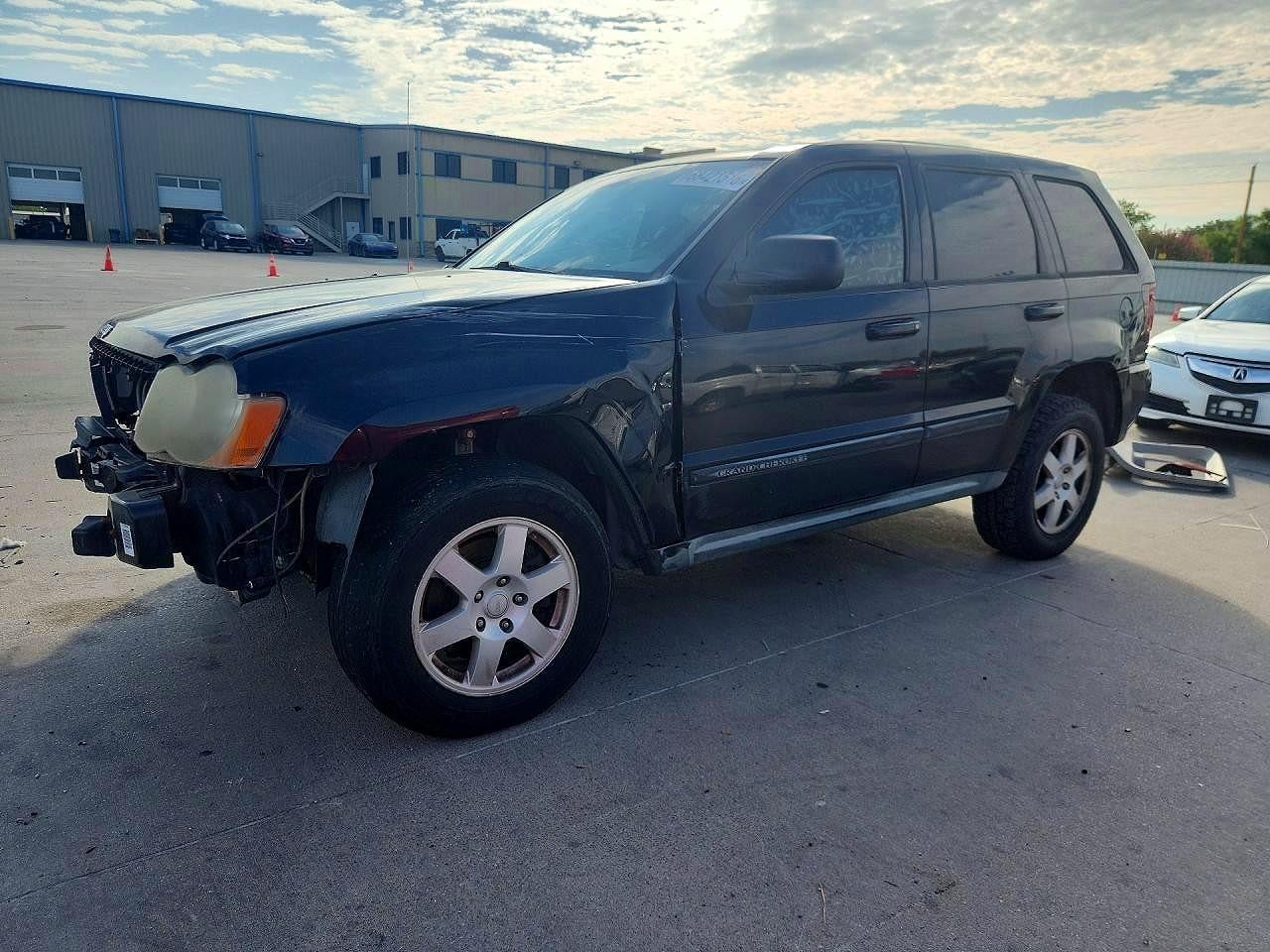2008 JEEP CHEROKEE LAREDO | 1J8GS48K18C121869 | UPCARS