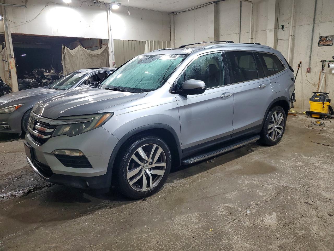 2016 HONDA PILOT ELITE | 5FNYF6H07GB037387 | UPCARS
