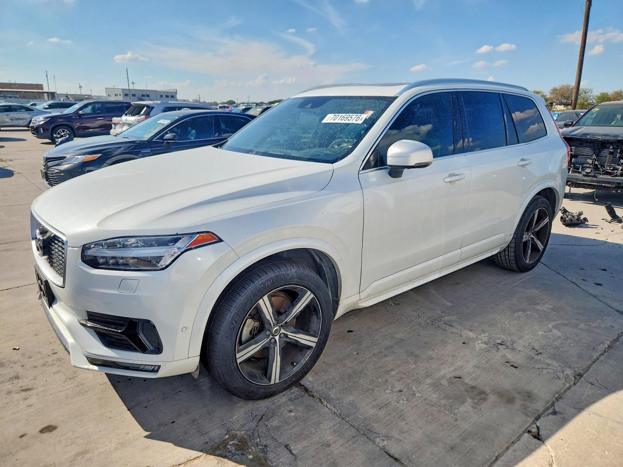 2018 VOLVO XC90 T5 | YV4102KMXJ1216589 | UPCARS