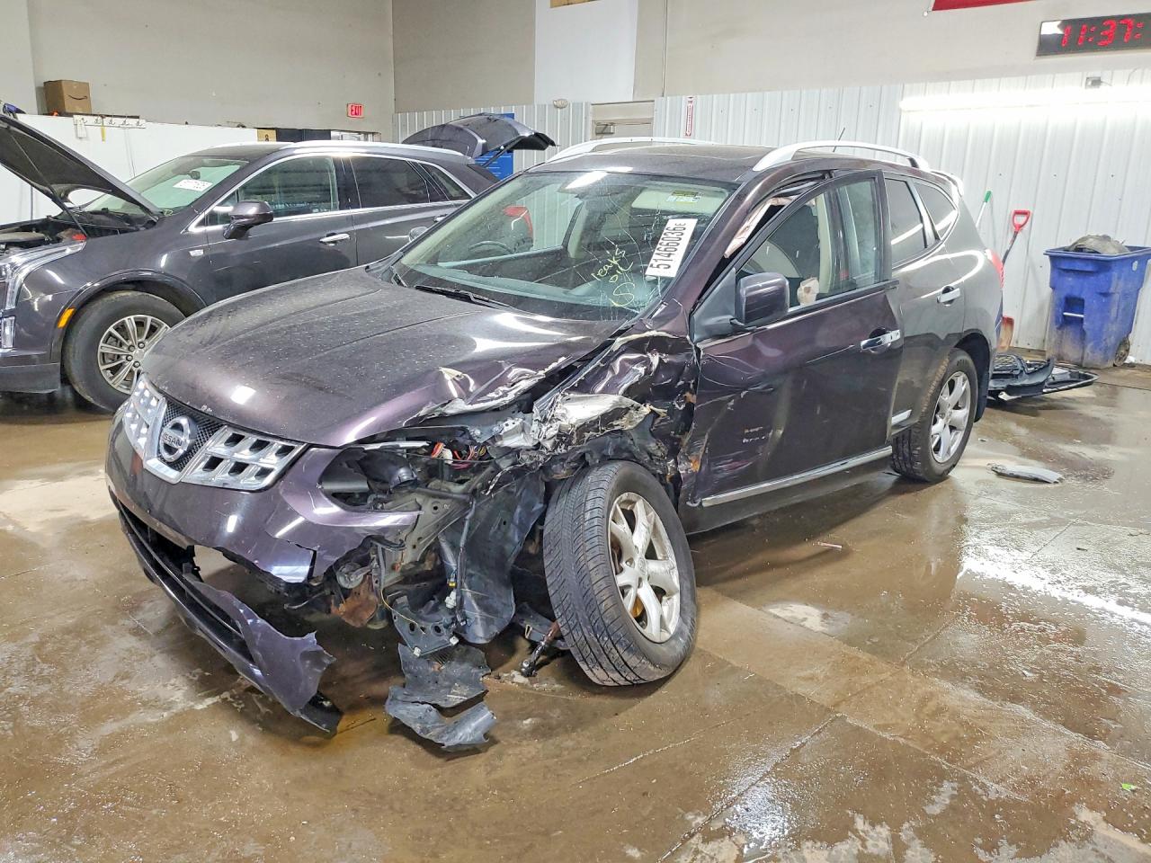2011 NISSAN ROGUE S | JN8AS5MV1BW255424 | UPCARS