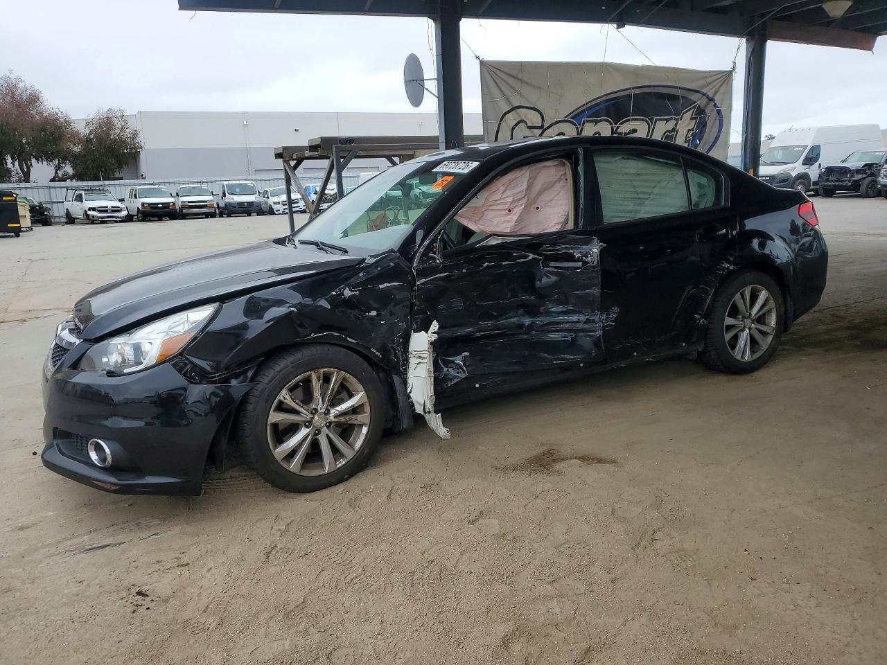 2013 SUBARU LEGACY 3.6R LIMITED | 4S3BMDK67D2020181 | UPCARS