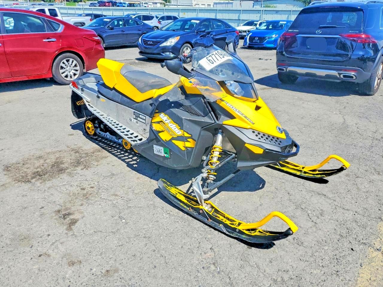 2009 SKI-DOO UNKNOWN 2027  ROTAX 6000 HD E-TEC SNOWMOBILE | 2BPSBL9CX9V000423 | UPCARS