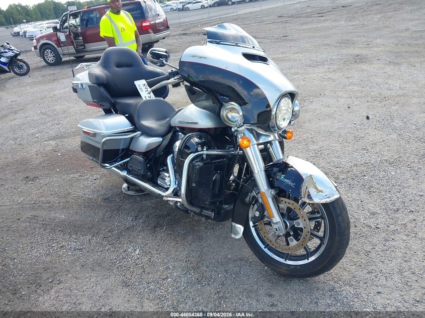 2015 HARLEY-DAVIDSON FLHTKL ULTRA LIMITED LOW | 1HD1KKL10FB646150 | UPCARS