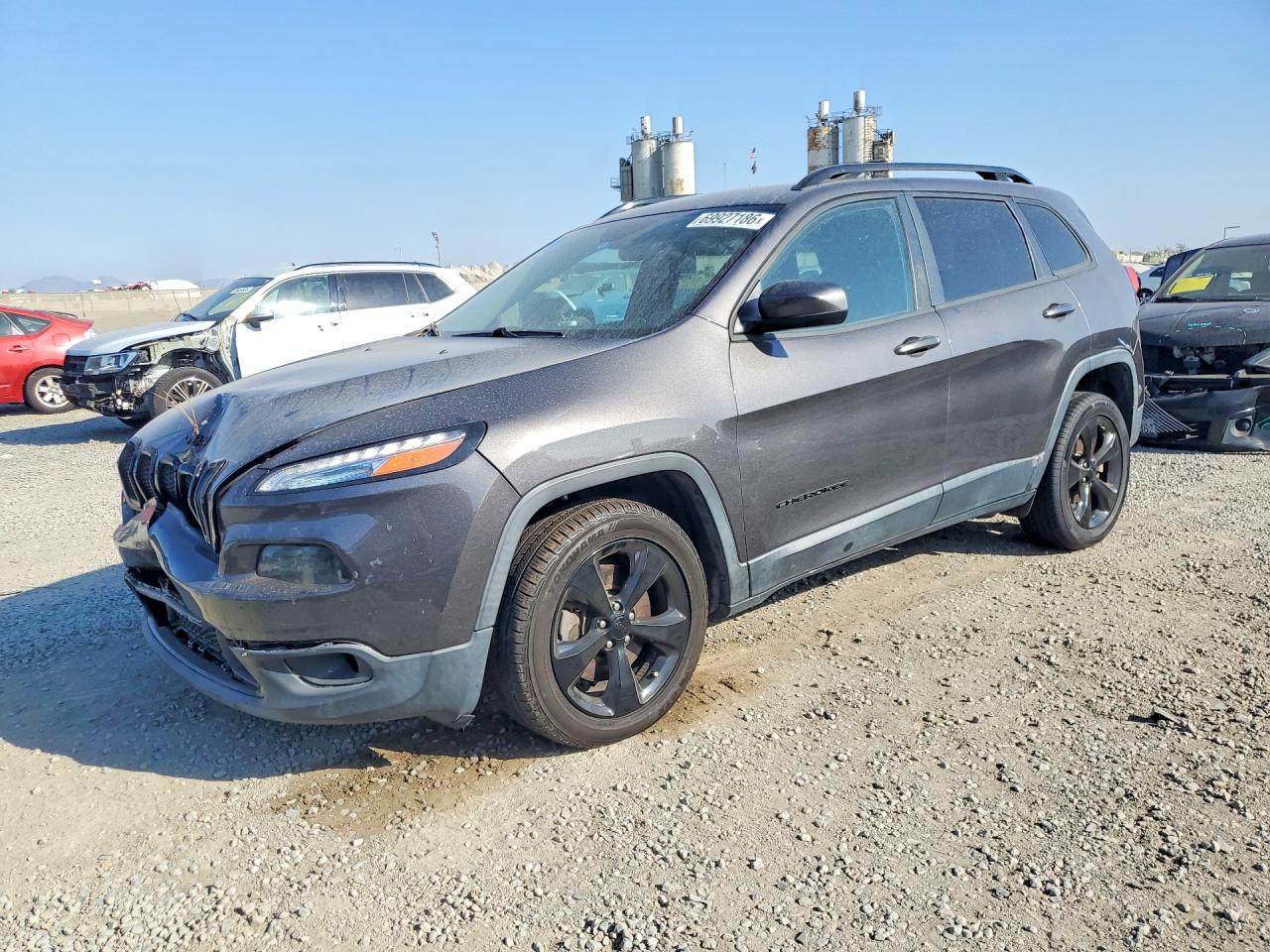 2018 JEEP CHEROKEE LATITUDE | 1C4PJLCBXJD556448 | UPCARS
