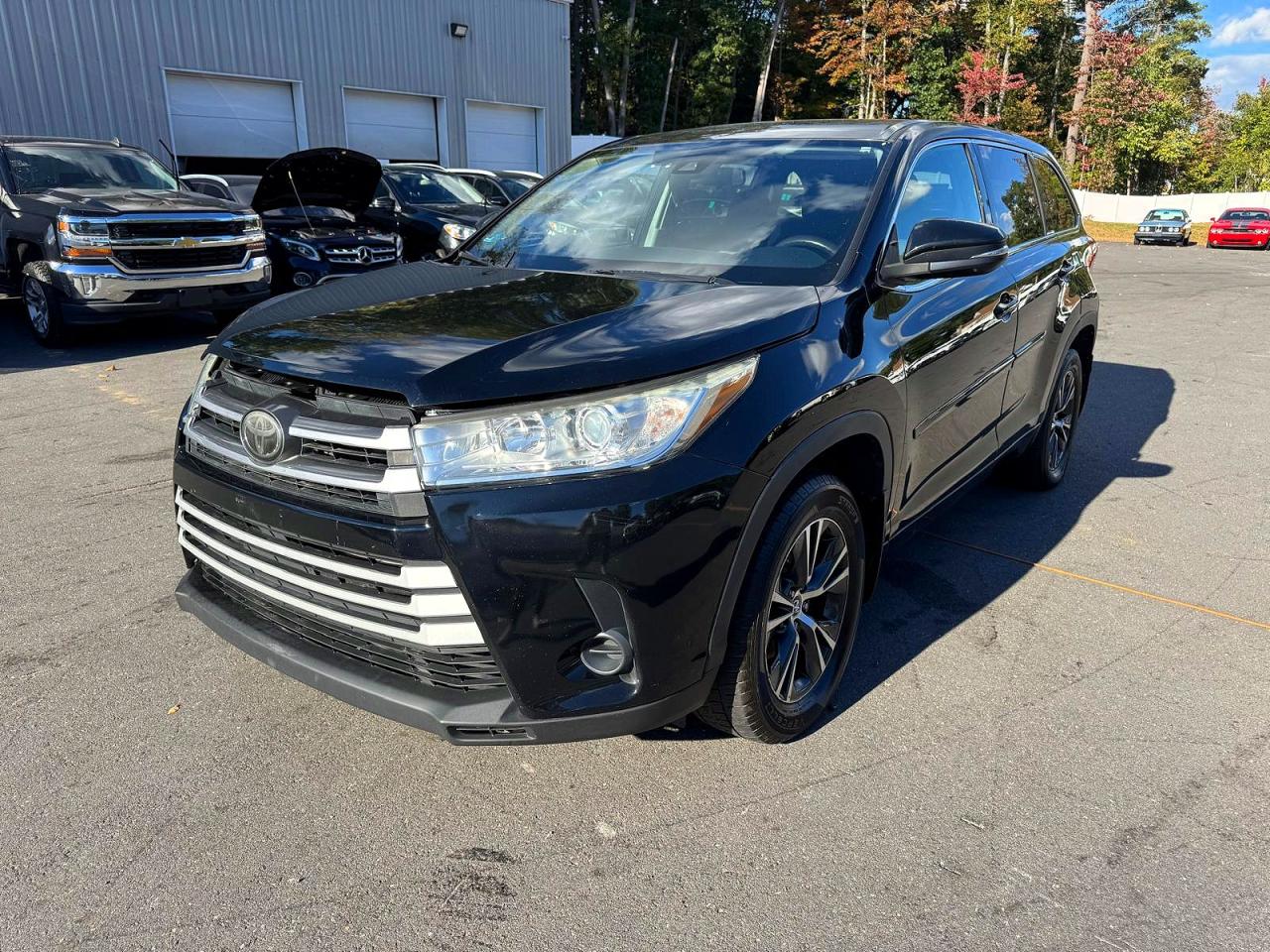 2018 TOYOTA HIGHLANDER LE | 5TDBZRFH9JS904623 | UPCARS