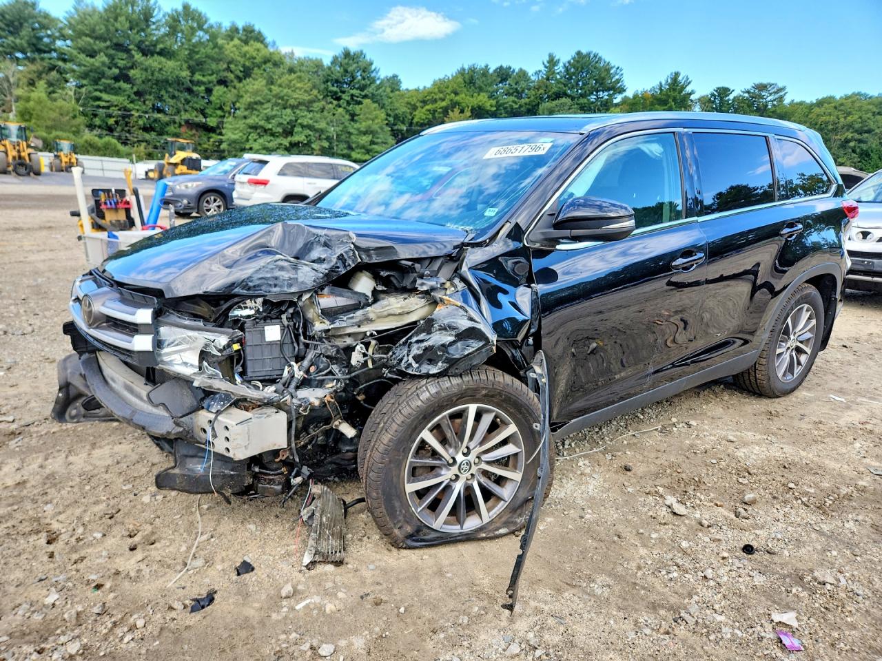 2019 TOYOTA HIGHLANDER XLE | 5TDJZRFH7KS922566 | UPCARS
