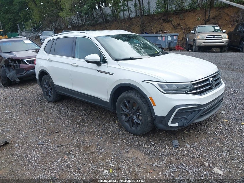 2024 VOLKSWAGEN TIGUAN 2.0T SE/2.0T WOLFSBURG EDITION | 3VV2B7AX3RM042827 | UPCARS