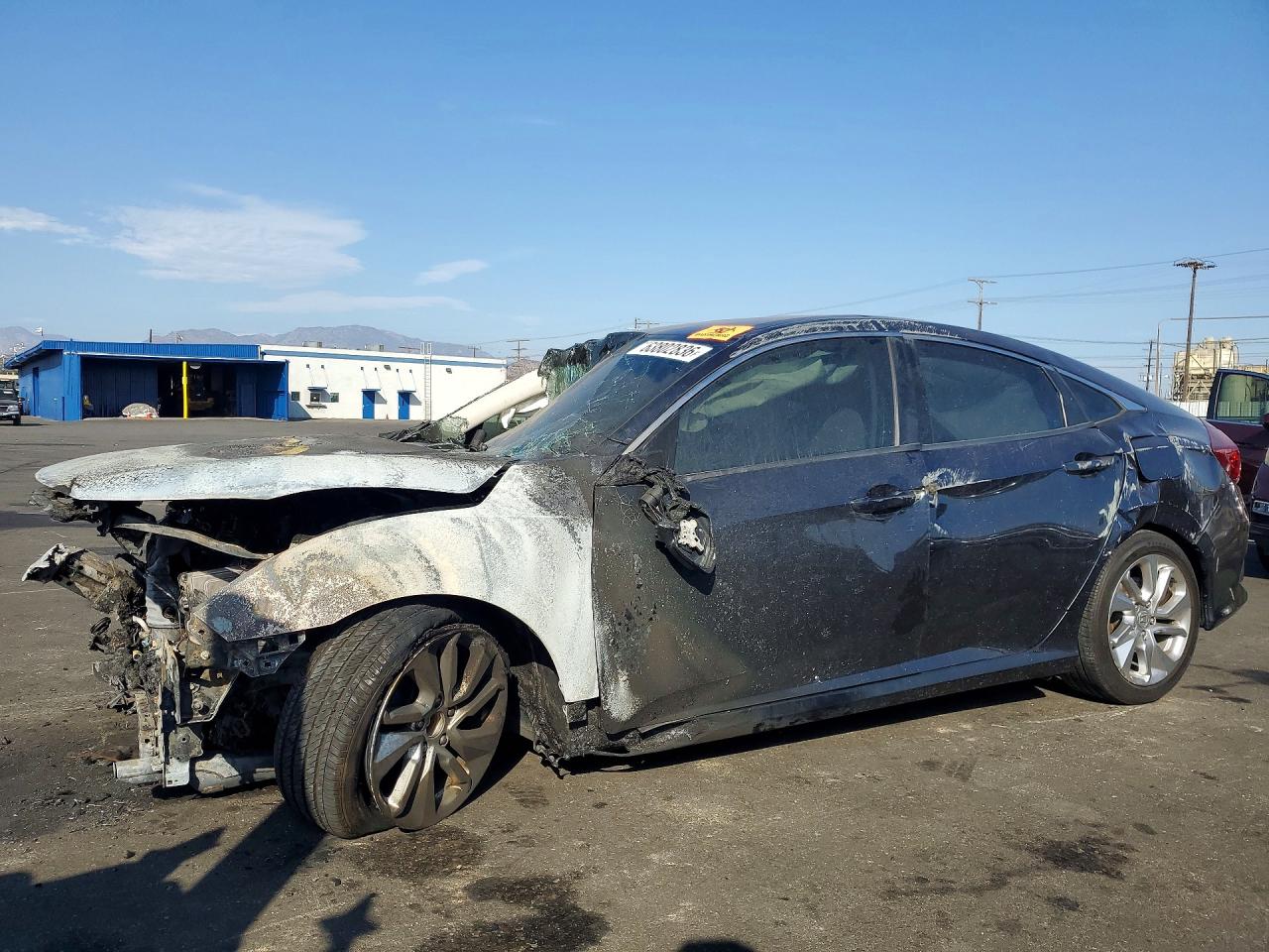 2018 HONDA CIVIC LX | 2HGFC2F53JH534821 | UPCARS
