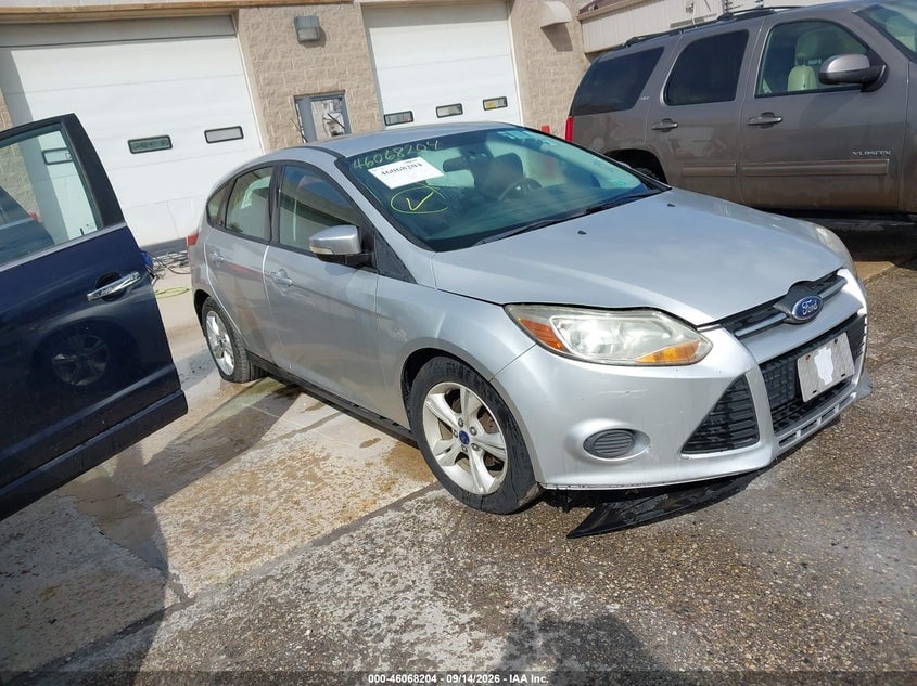2014 FORD FOCU SE | 1FADP3K22EL325743 | UPCARS