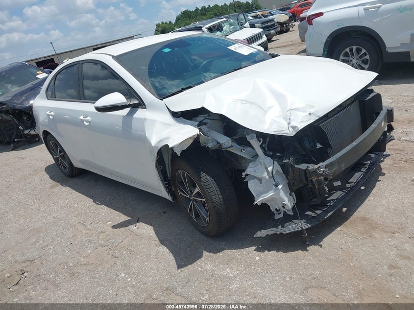 2023 KIA FORTE LXS | 3KPF24AD8PE674654 | UPCARS
