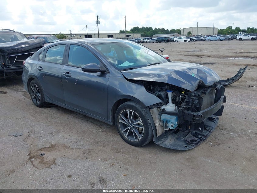 2024 KIA FORTE LXS | 3KPF24AD9RE701363 | UPCARS