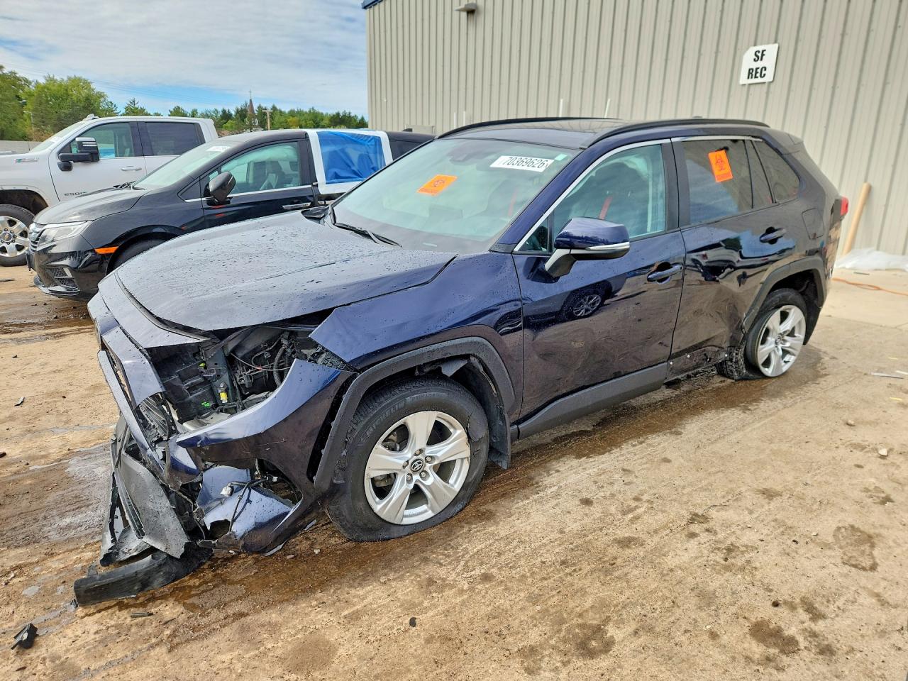 2020 TOYOTA RAV4 XLE | 2T3P1RFV9LC064168 | UPCARS