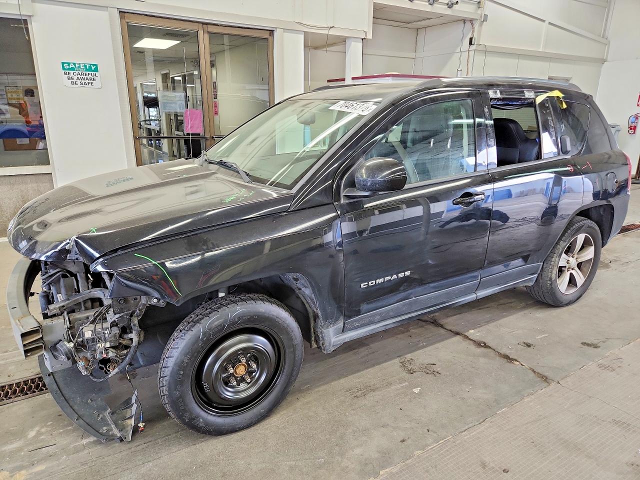 2016 JEEP COMPASS LATITUDE | 1C4NJDEB1GD745945 | UPCARS