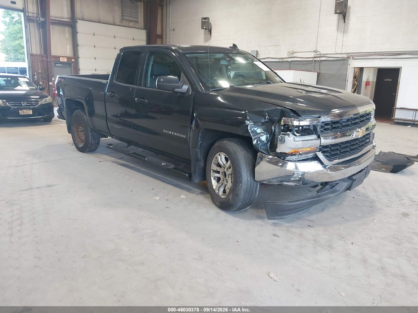 2017 CHEVROLET SILVERADO 1500 LT | 1GCVKREC0HZ365745 | UPCARS