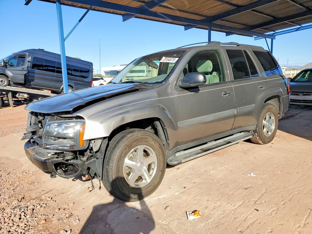 2005 CHEVROLET TRAILBLZR LS | 1GNDT13S252341818 | UPCARS