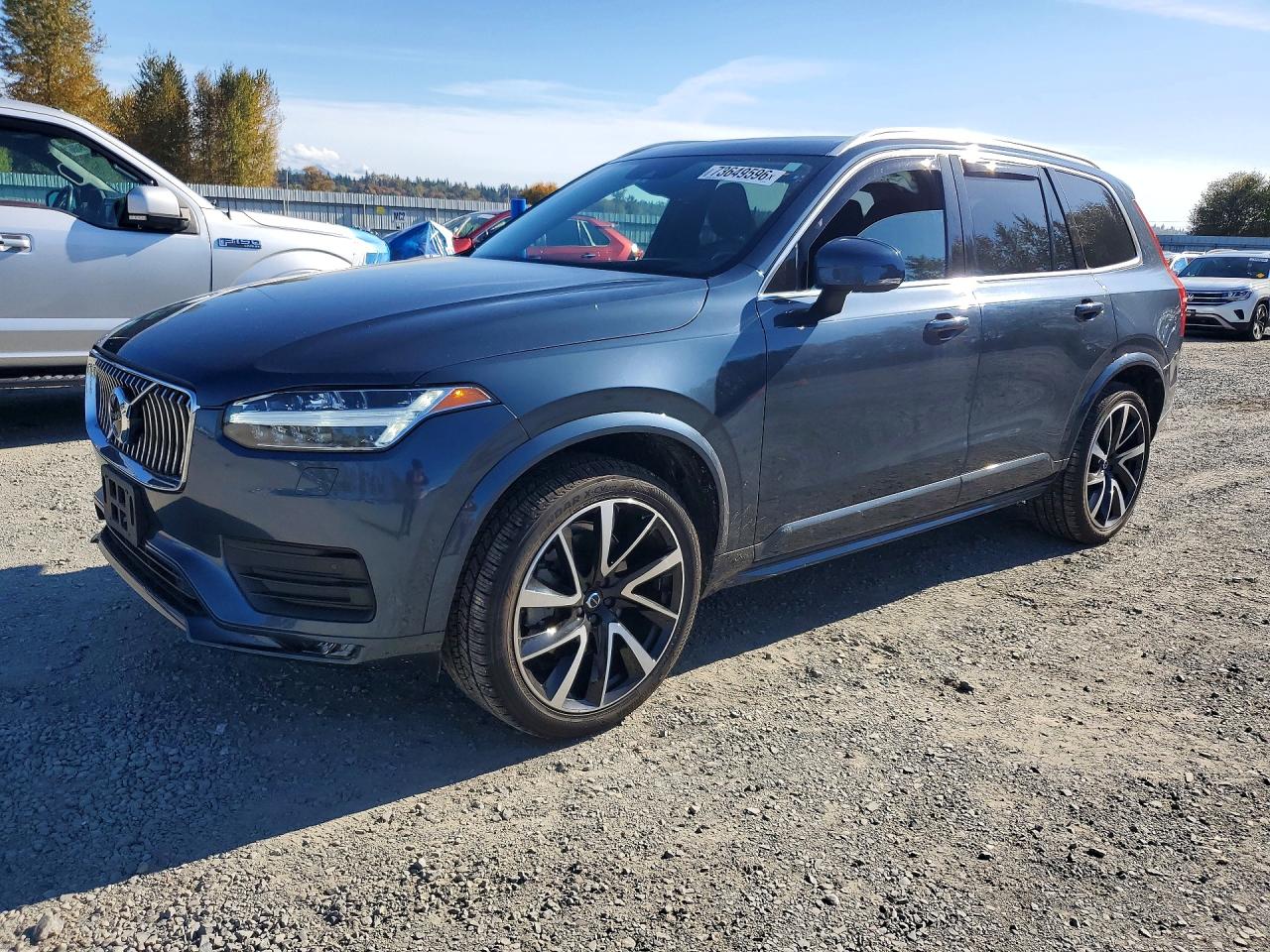 2021 VOLVO XC90 T6 MOMENTUM | YV4A221K6M1681756 | UPCARS