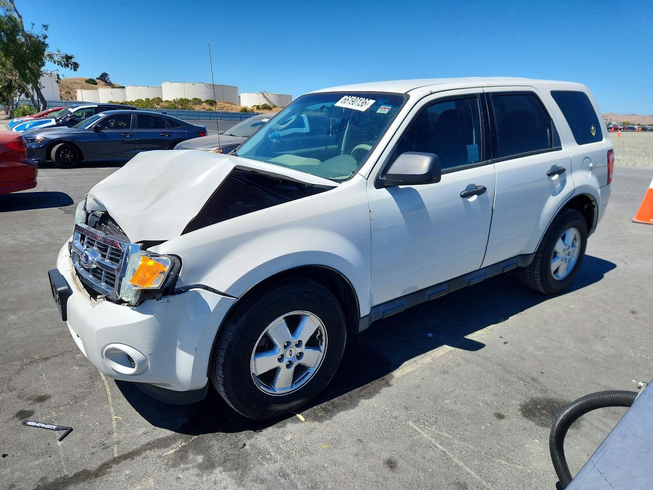 2011 FORD ESCAPE XLS | 1FMCU0C75BKB48769 | UPCARS