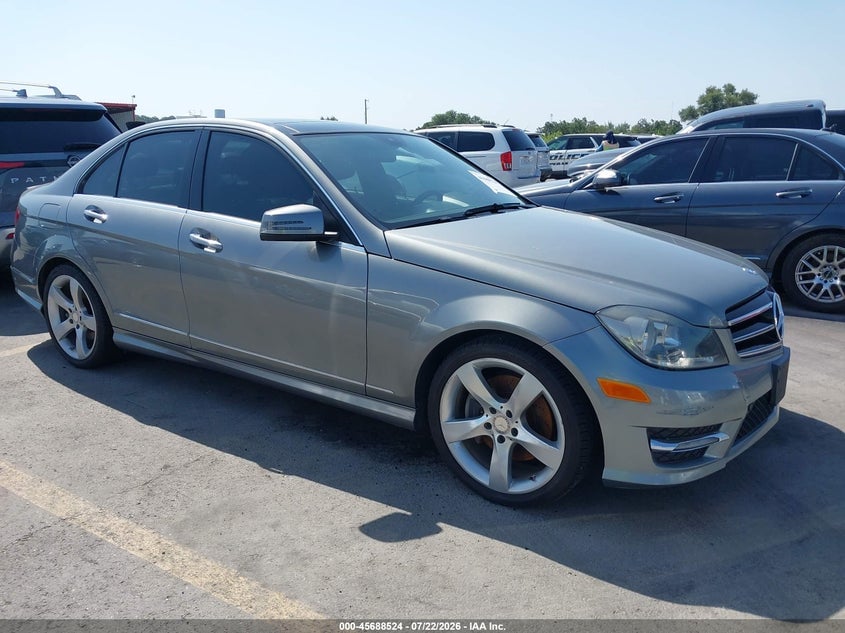 2014 MERCEDES-BENZ C 350 SPORT | WDDGF5HB2ER310384 | UPCARS