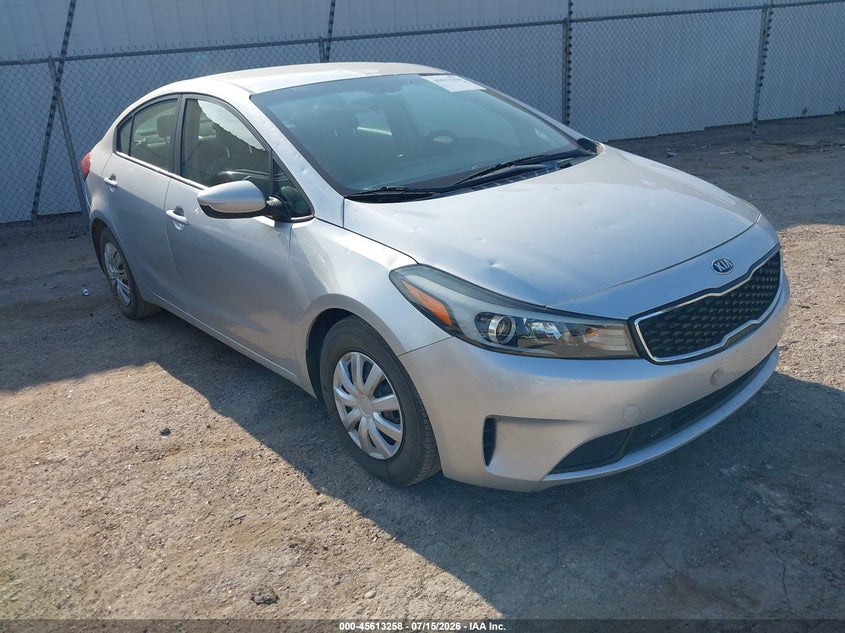 2018 KIA FORTE LX | 3KPFL4A72JE248747 | UPCARS
