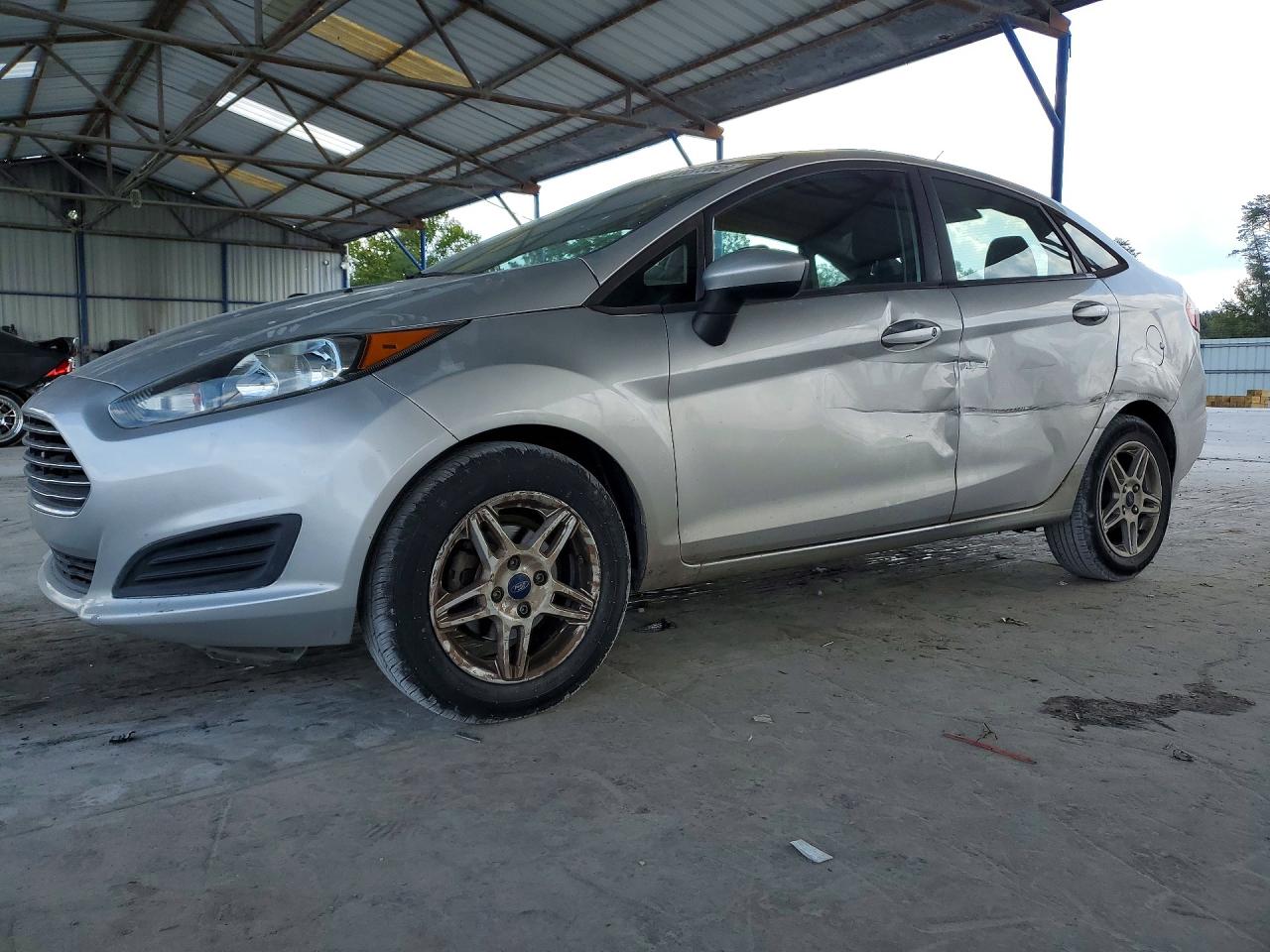 2017 FORD FIESTA SE | 3FADP4BJXHM135818 | UPCARS