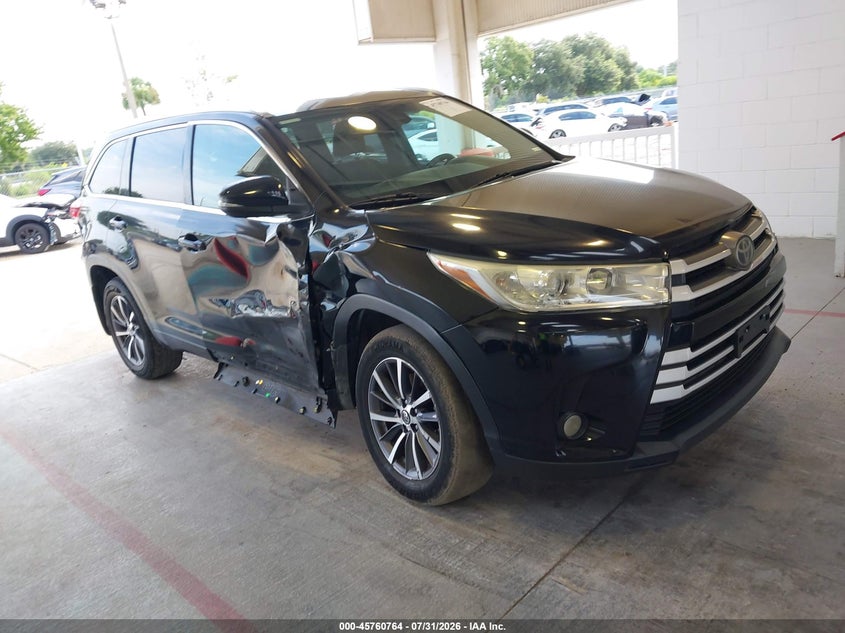 2018 TOYOTA HIGHLANDER XLE | 5TDJZRFH2JS830019 | UPCARS