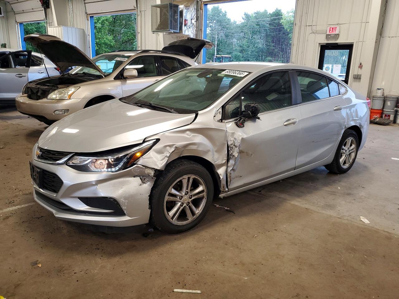 2017 CHEVROLET CRUZE LT | 1G1BE5SM7H7221369 | UPCARS