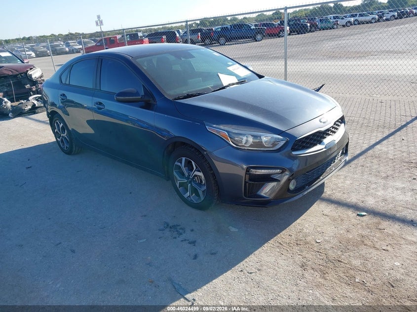 2019 KIA FORTE LXS | 3KPF24AD0KE071111 | UPCARS