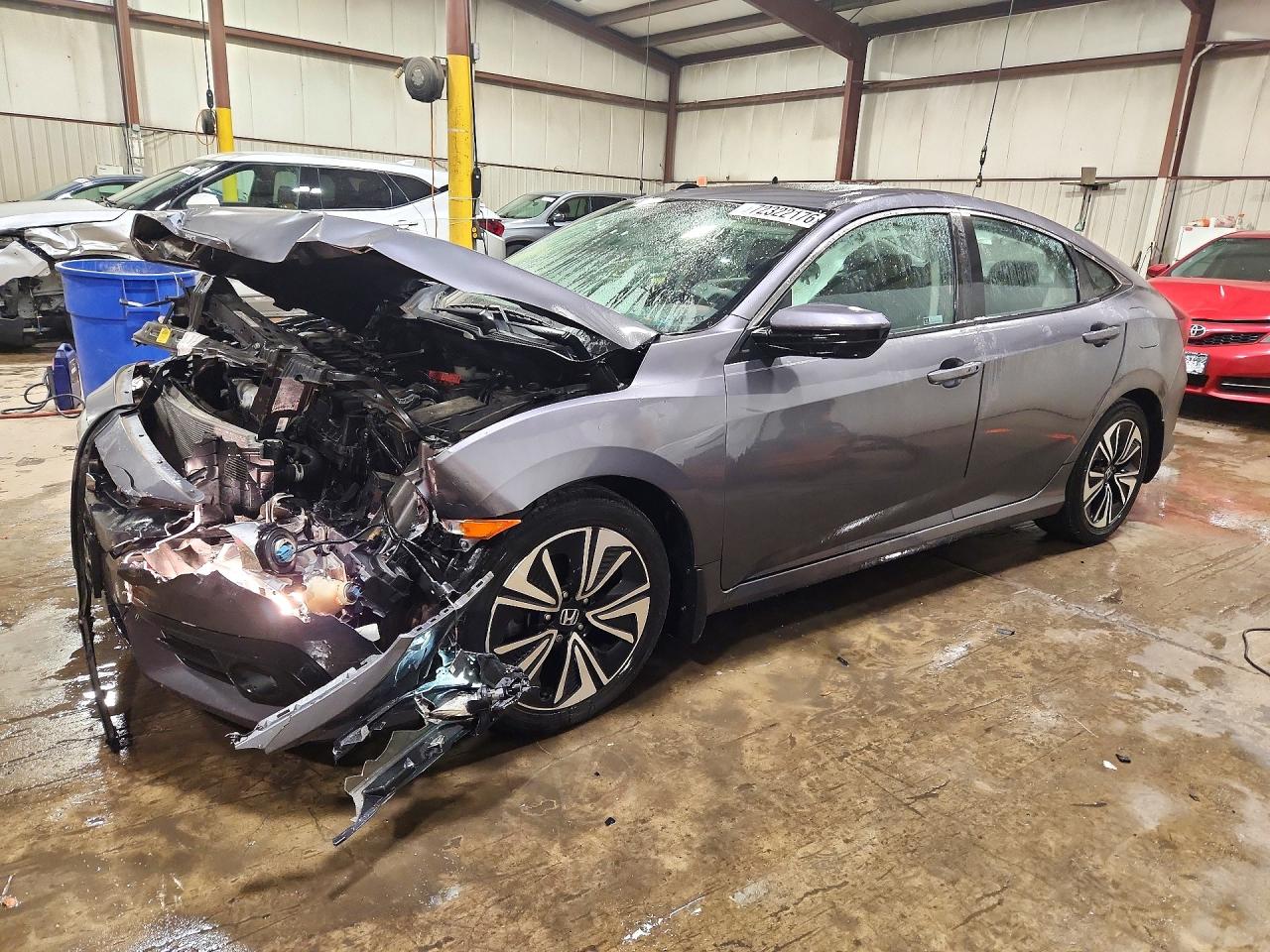 2018 HONDA CIVIC EX | 19XFC1E30JE003077 | UPCARS