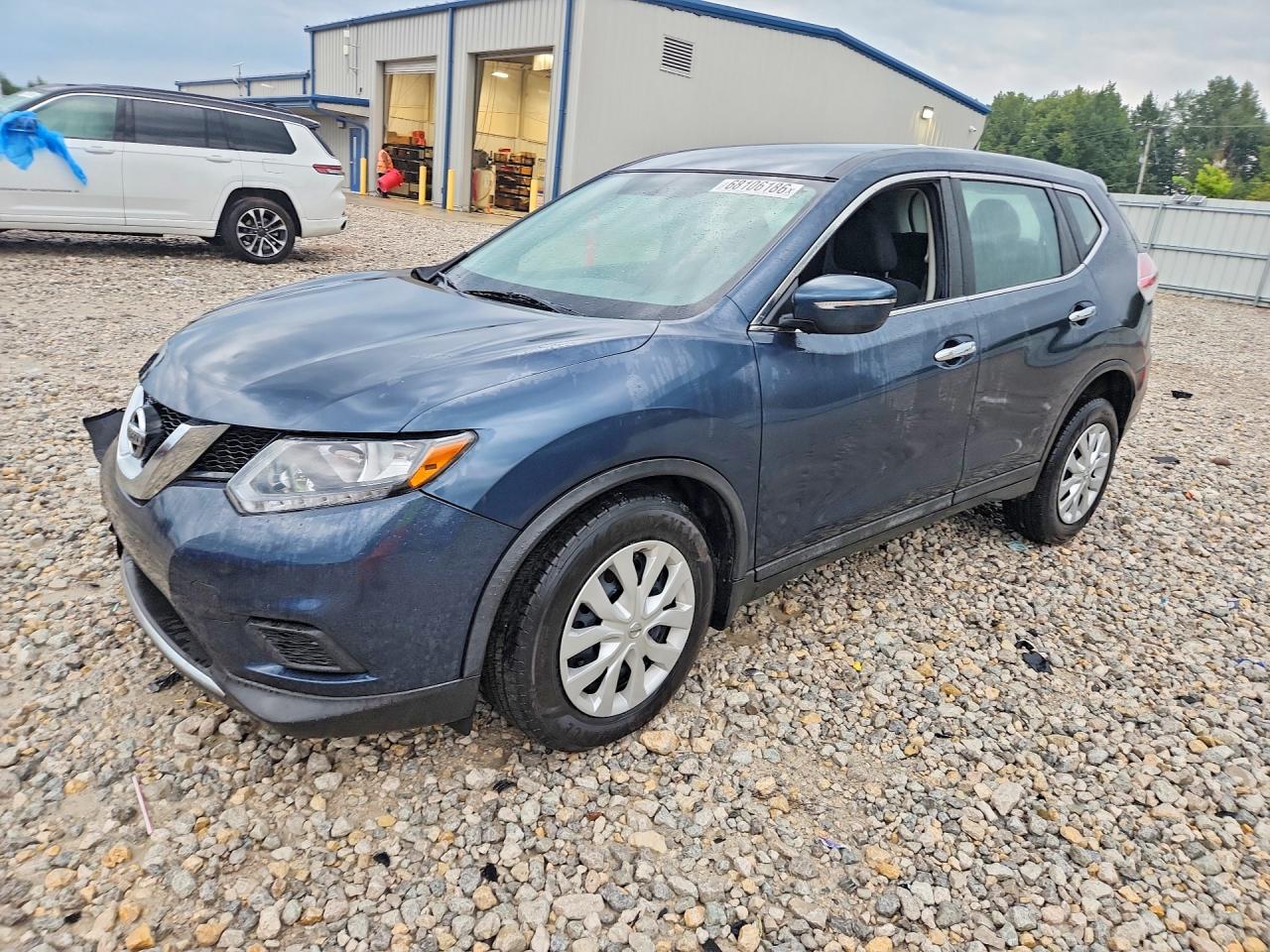 2015 NISSAN ROGUE S | 5N1AT2MV5FC835978 | UPCARS