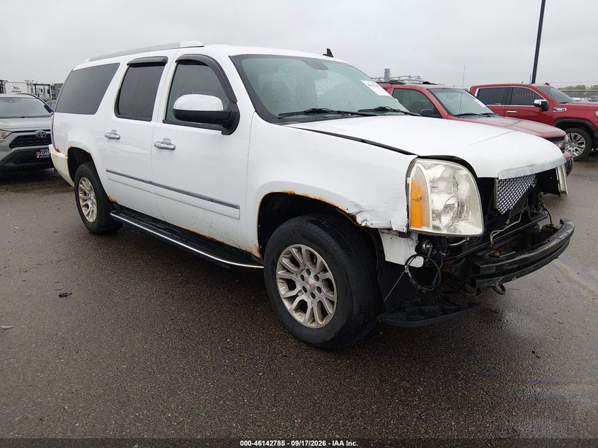2011 GMC YUKON XL 1500 DENALI | 1GKS2MEF3BR234238 | UPCARS