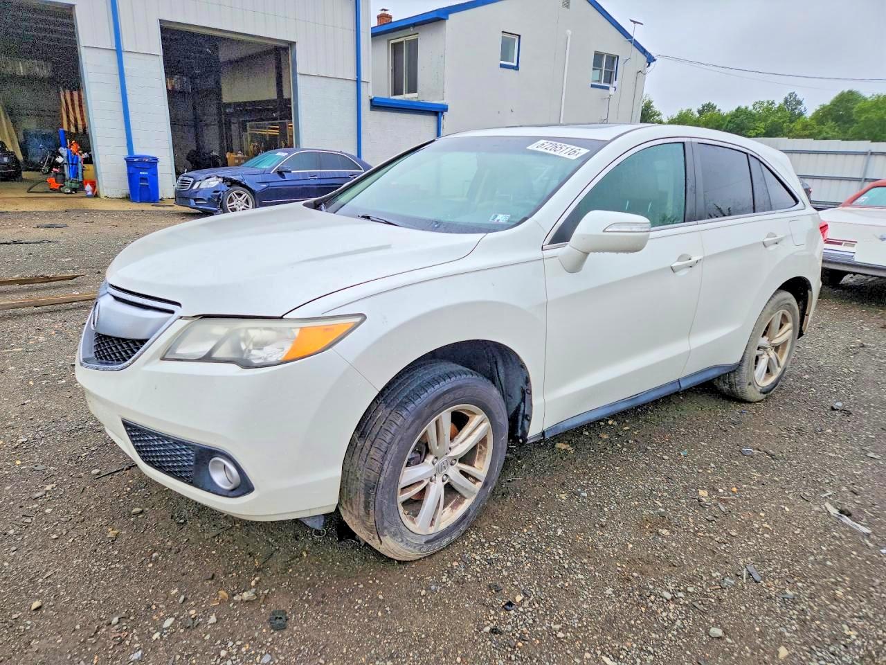 2015 ACURA RDX TECHNOLOGY | 5J8TB4H58FL019869 | UPCARS