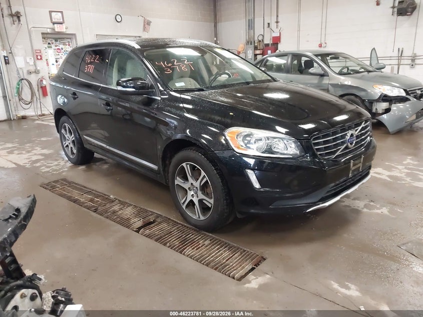 2014 VOLVO XC60 T6 R-DESIGN PLATINUM | YV4902DZ9E2538118 | UPCARS