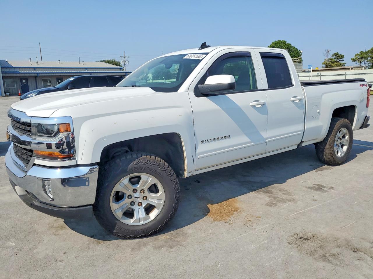 2018 CHEVROLET SILVERADO K1500 LT | 1GCVKREC0JZ107960 | UPCARS